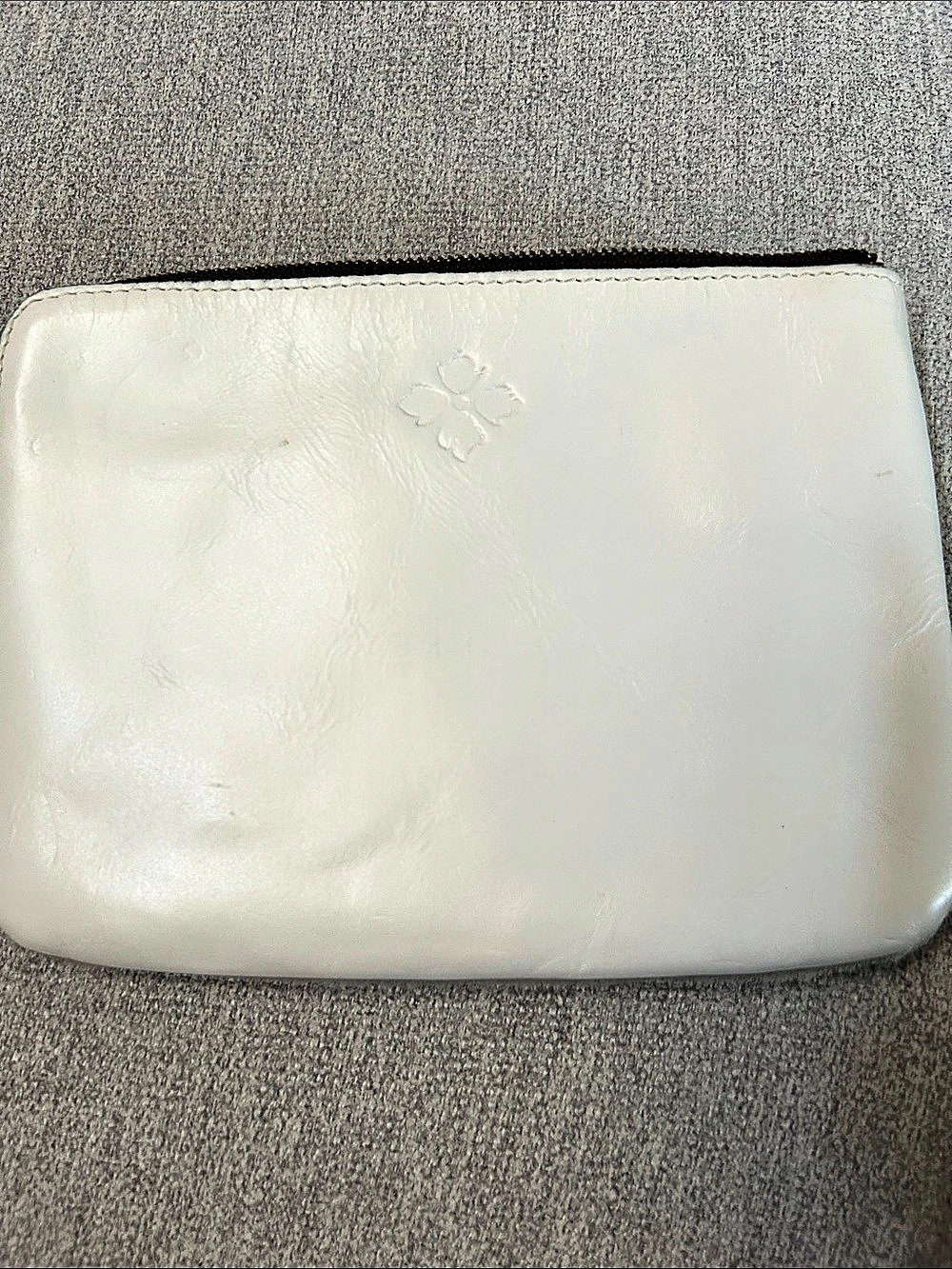 Patricia Nash Cassini Wristlet White Leather Wristlet